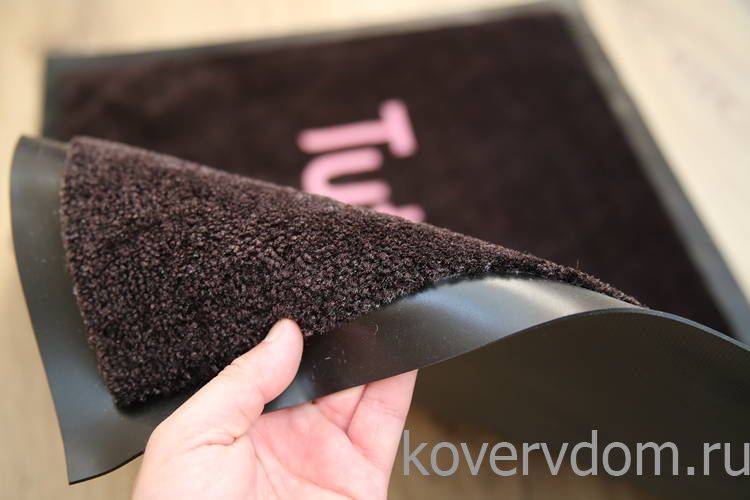 Ковер на резиновой основе с резиновым кантом для бутика