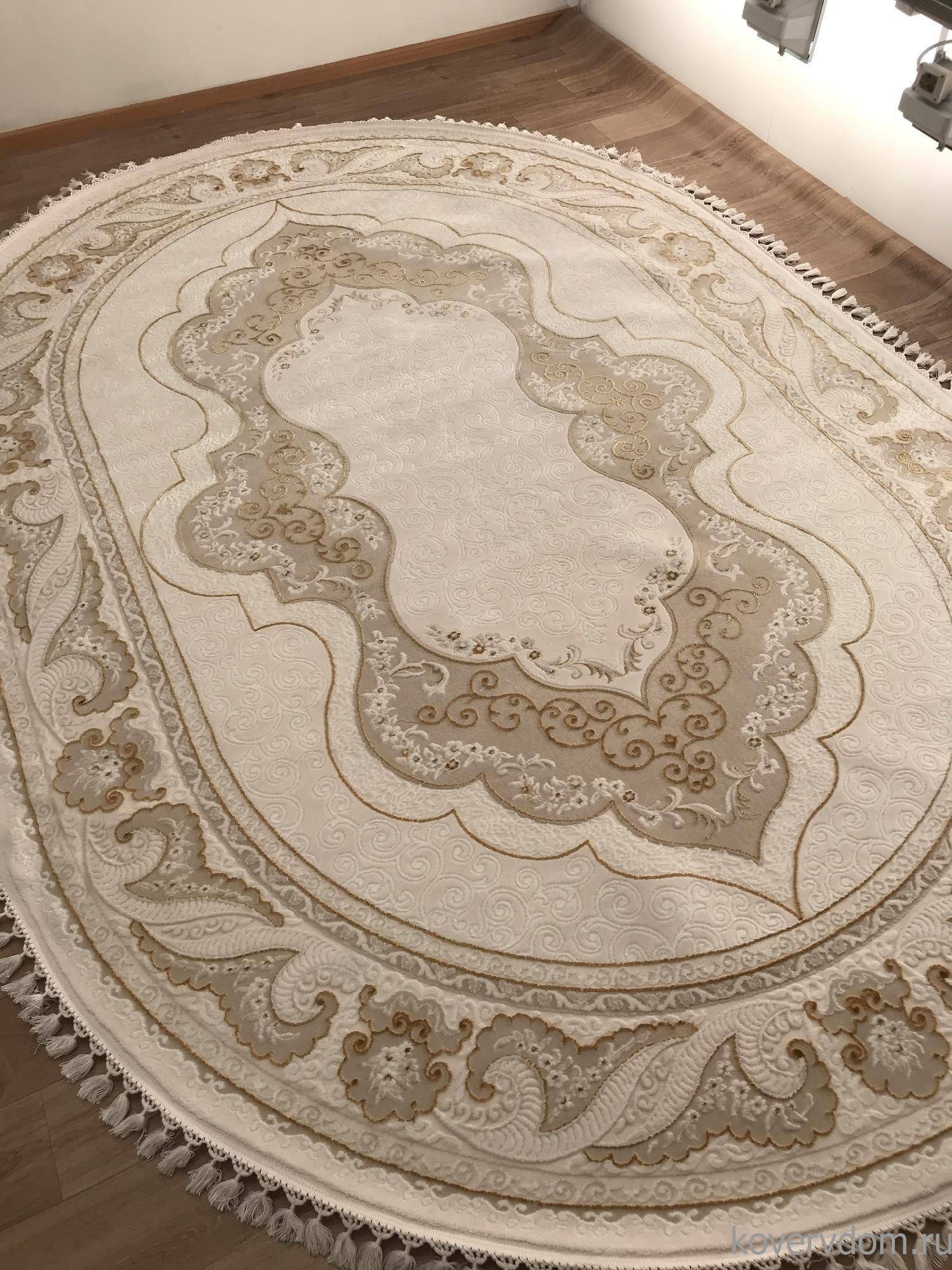 Ковер HUNKAR 8165 BEYAZ / BEYAZ Овал