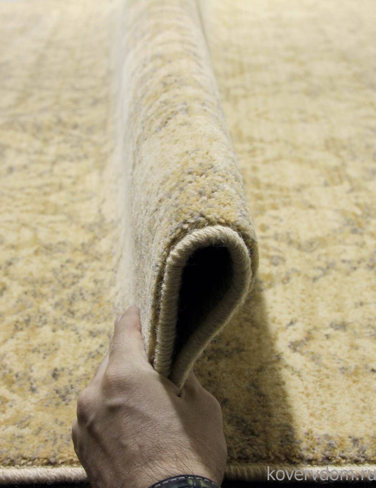 Ковер DJOBIE 45-45 100 V Ковер DJOBIE 45-45 100 V